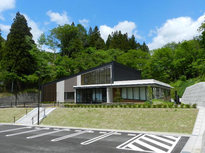 宮古市災害資料伝承館外観