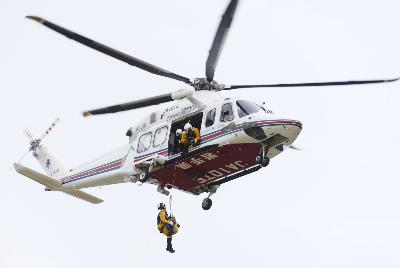 航空偵察訓練後、防災ヘリコプターを近くで見学できます!