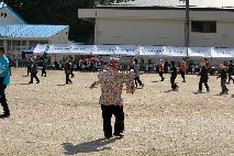 田老音頭を踊る参加者