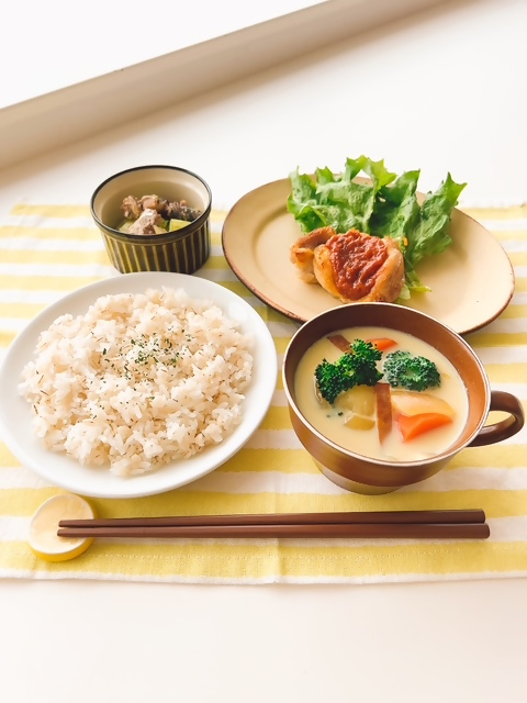 内臓脂肪をためないレシピ（鶏肉ソテートマトみそソース他）