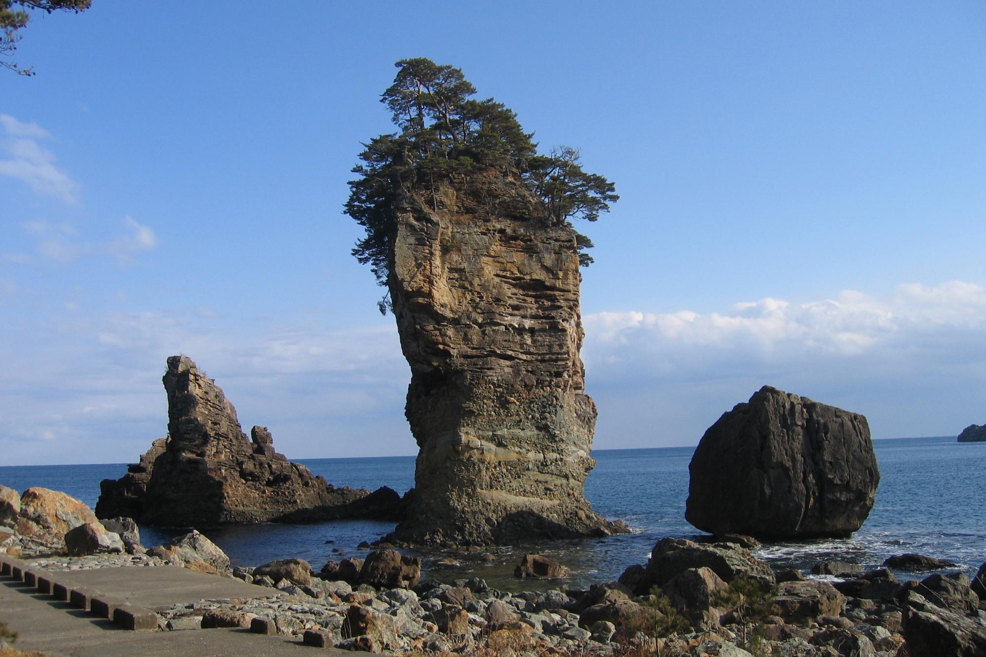 三王岩